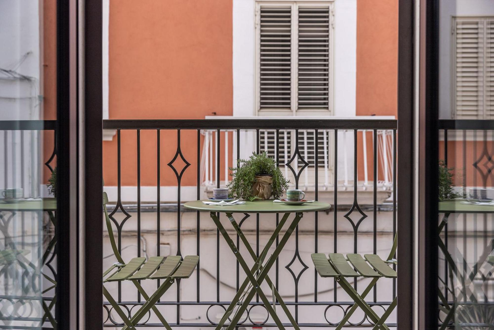 Bed and Breakfast Dimora Dei Celestini Манфредония Экстерьер фото